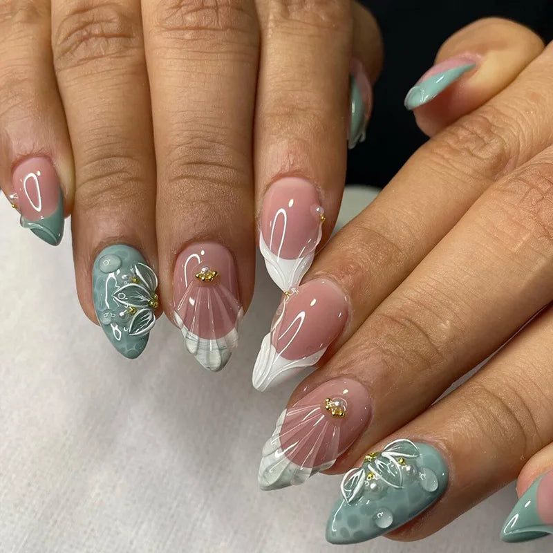 Almond False Nails